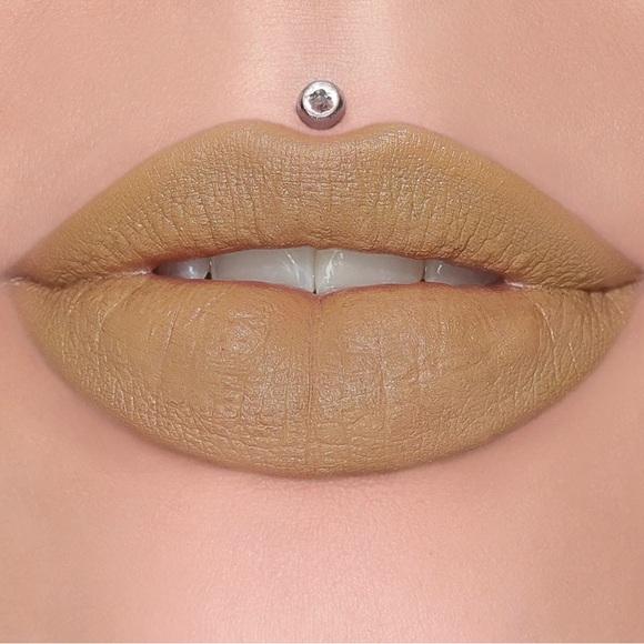 Jeffree Star Velvet Trap Lipstick Unphazed - Picture 2 of 3